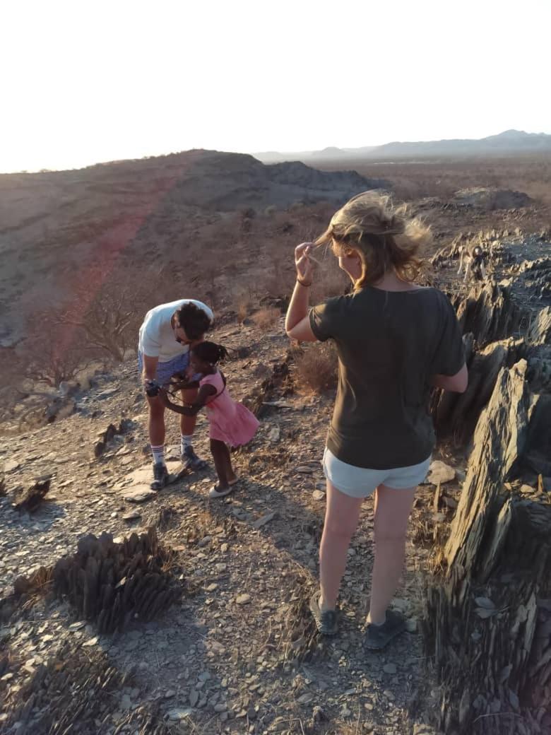 Petrified Forest Restcamp Khorixas ภายนอก รูปภาพ